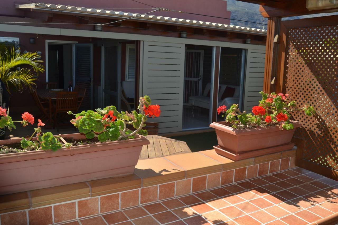 Apartamento Vacacional Relax frente al mar Candelaria Exterior foto
